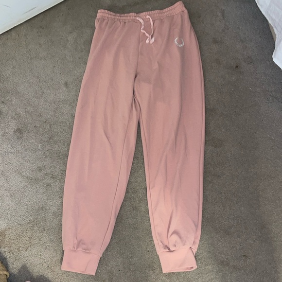 Pink sweatpants with cute small design - Picture 1 of 2